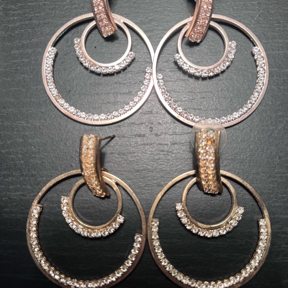 I Have Five Pair Of Different Style Earrings For … - image 2